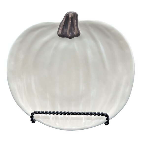 Pottery Barn Pumpkin 9" Plate By Barbara Eigen Ceramic Functional Art Fall Decor - Picture 1 of 7